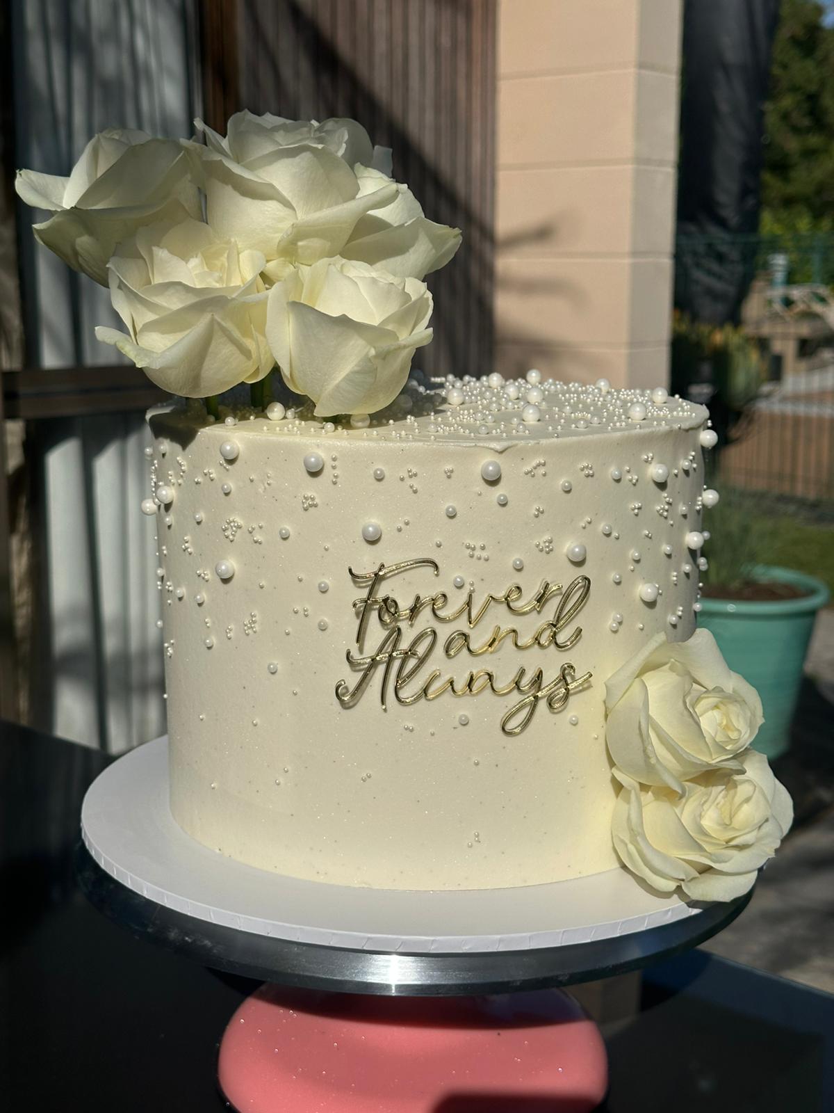 Multi-tier wedding cake Auckland – handcrafted for Auckland couple